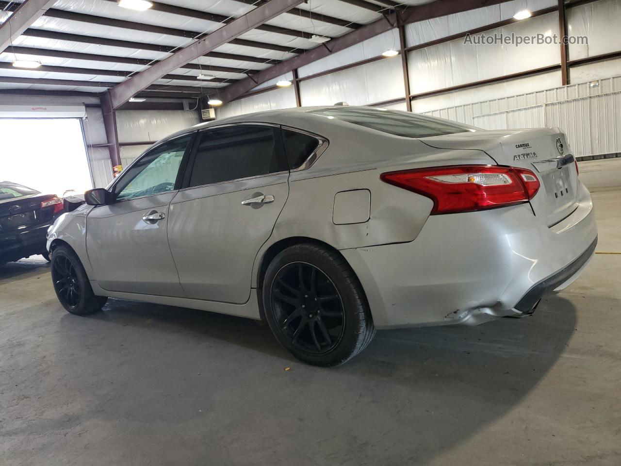 2017 Nissan Altima 2.5 Silver vin: 1N4AL3AP2HC145808