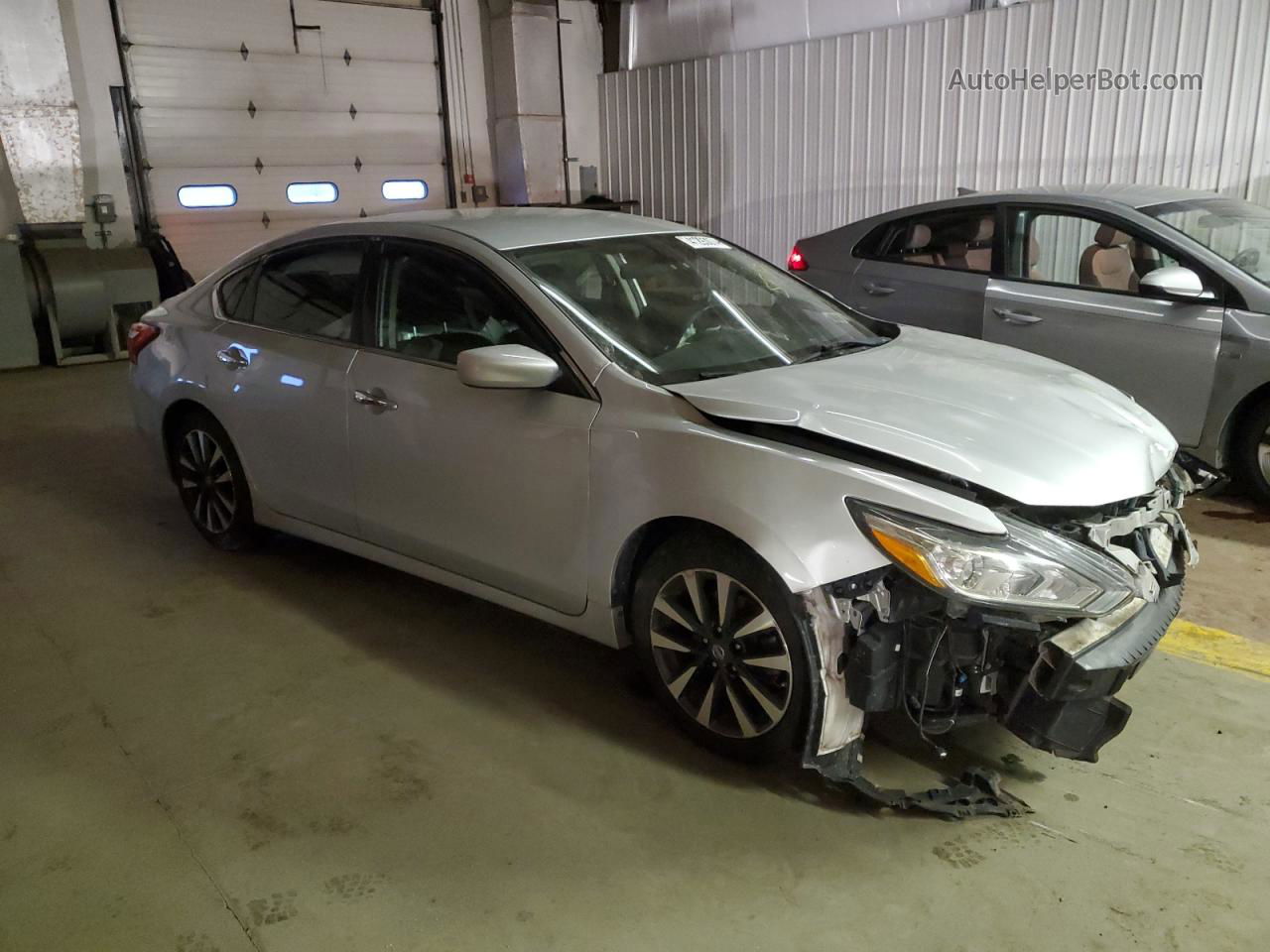 2017 Nissan Altima 2.5 Silver vin: 1N4AL3AP2HC168327