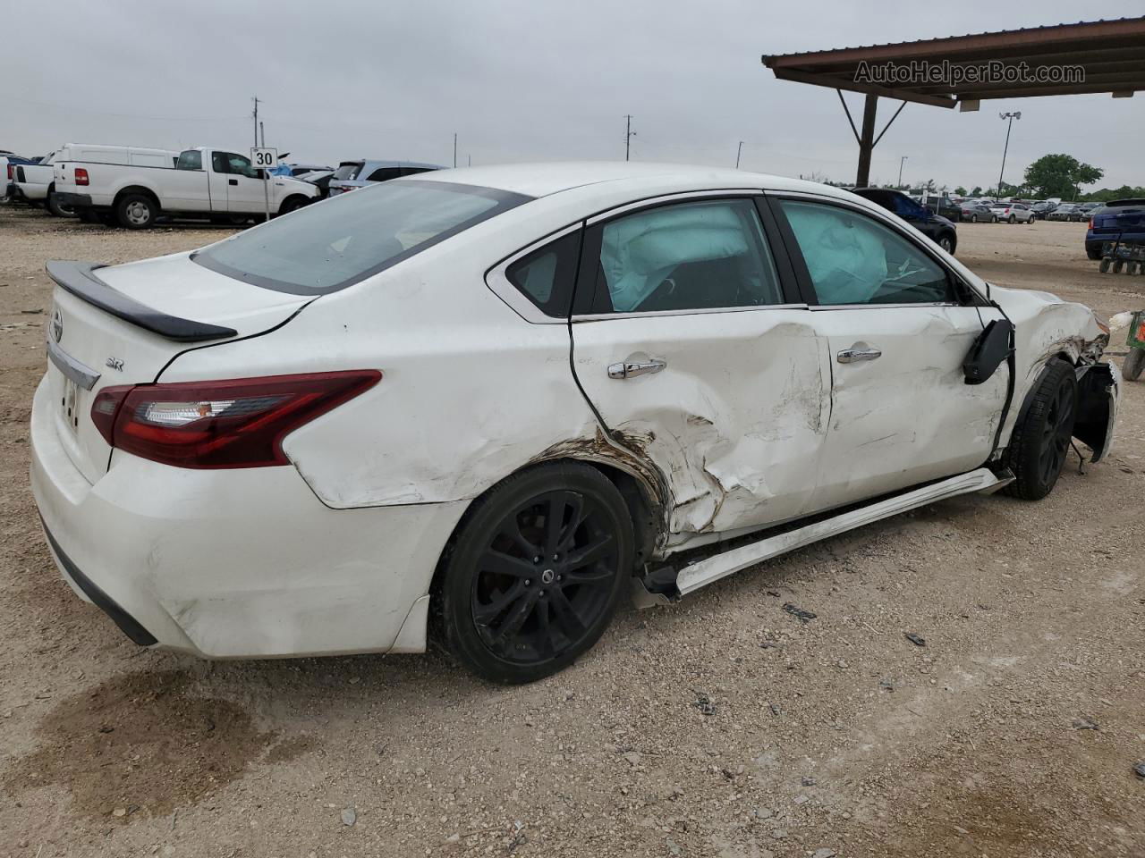 2017 Nissan Altima 2.5 White vin: 1N4AL3AP2HC205487