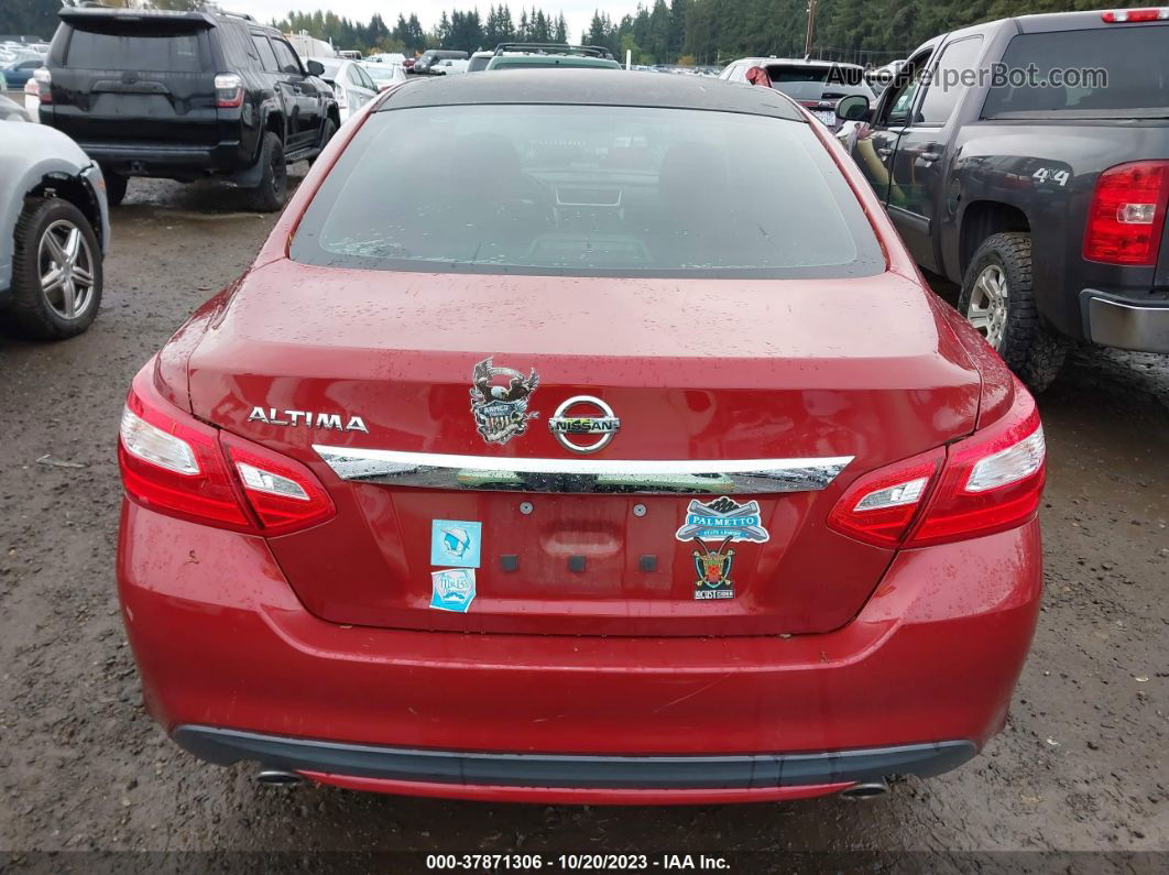 2017 Nissan Altima 2.5 S Red vin: 1N4AL3AP2HN333085