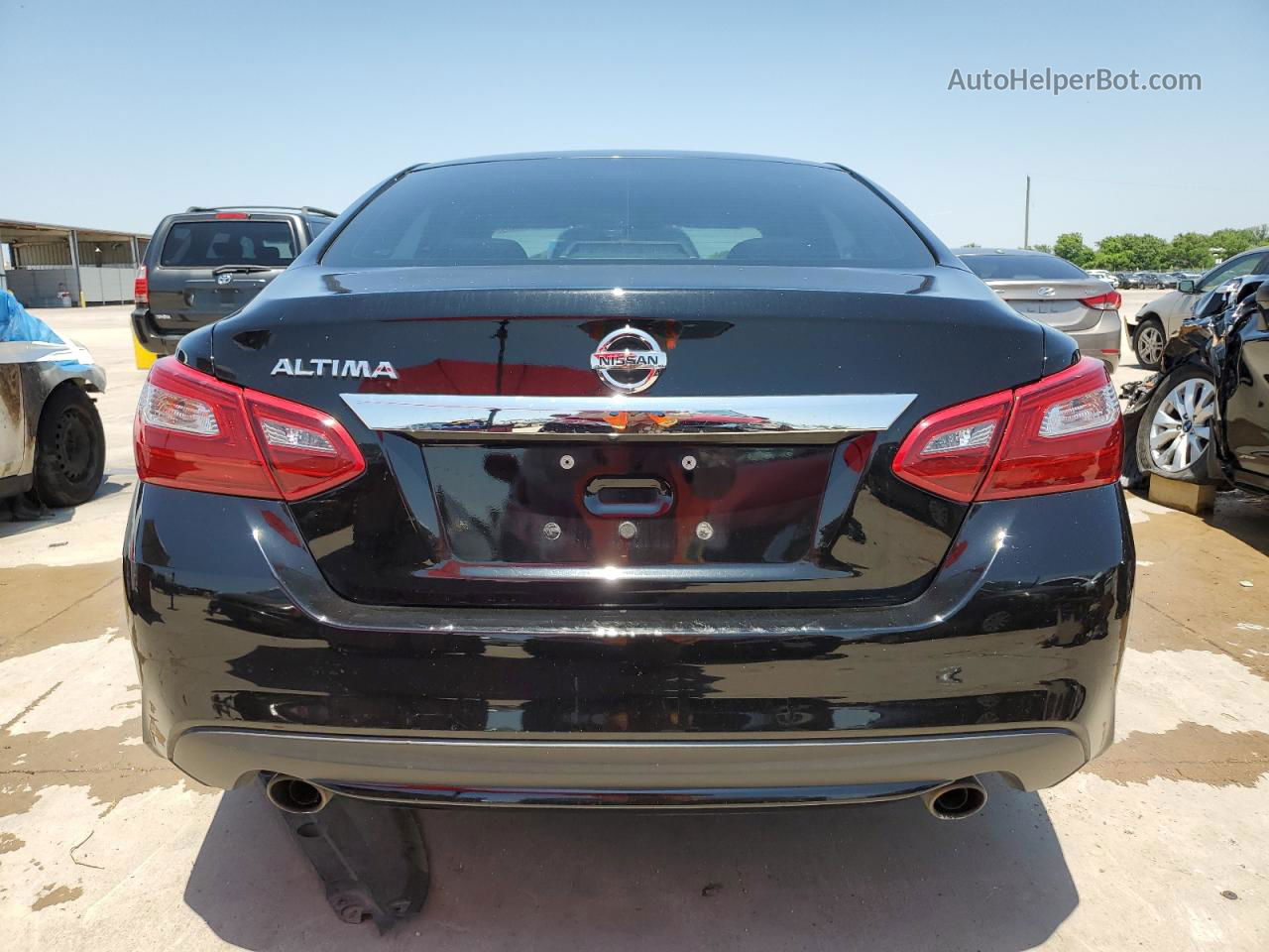 2018 Nissan Altima 2.5 Black vin: 1N4AL3AP2JC472182