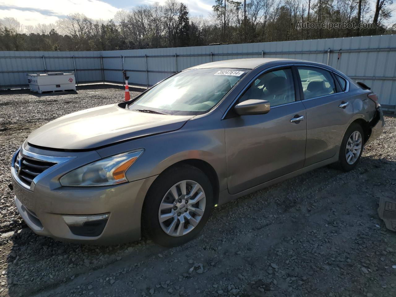 2014 Nissan Altima 2.5 Желто-коричневый vin: 1N4AL3AP3EC155632