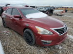 2014 Nissan Altima 2.5 Red vin: 1N4AL3AP3EN211136