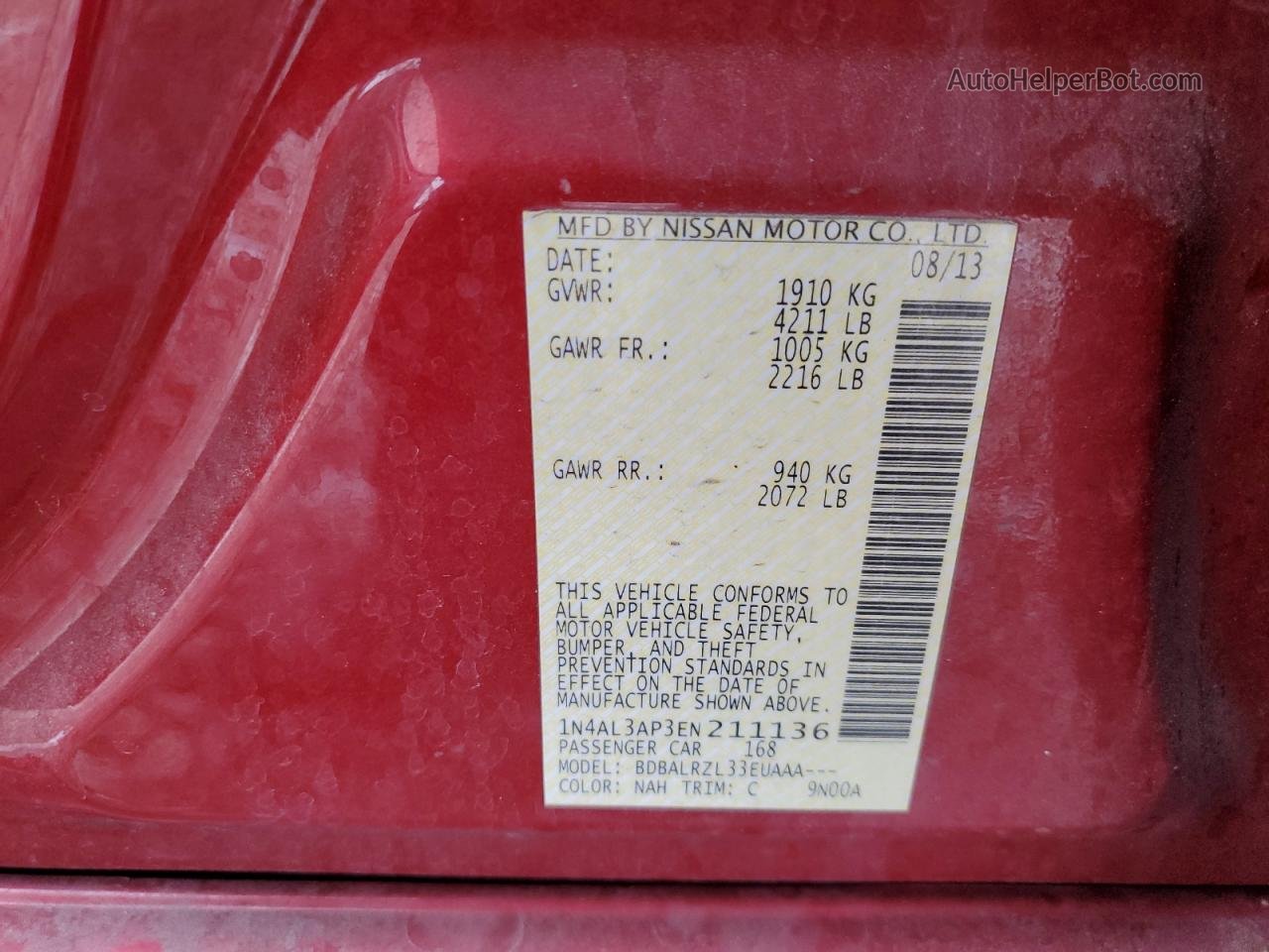 2014 Nissan Altima 2.5 Red vin: 1N4AL3AP3EN211136