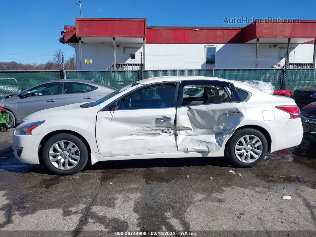 2014 Nissan Altima 2.5 S White vin: 1N4AL3AP3EN330207