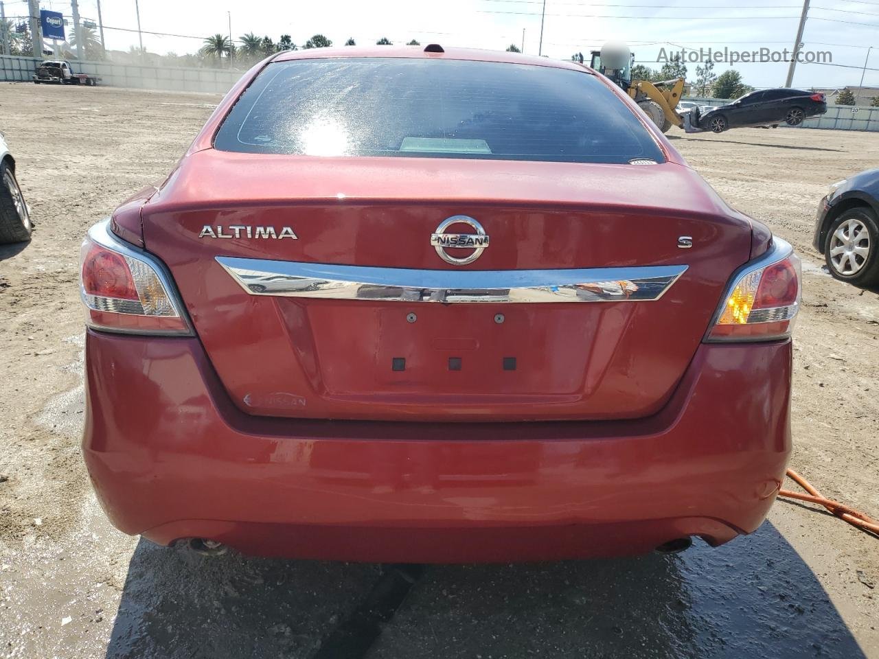 2015 Nissan Altima 2.5 Red vin: 1N4AL3AP3FC174702