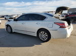 2015 Nissan Altima 2.5 White vin: 1N4AL3AP3FC202742