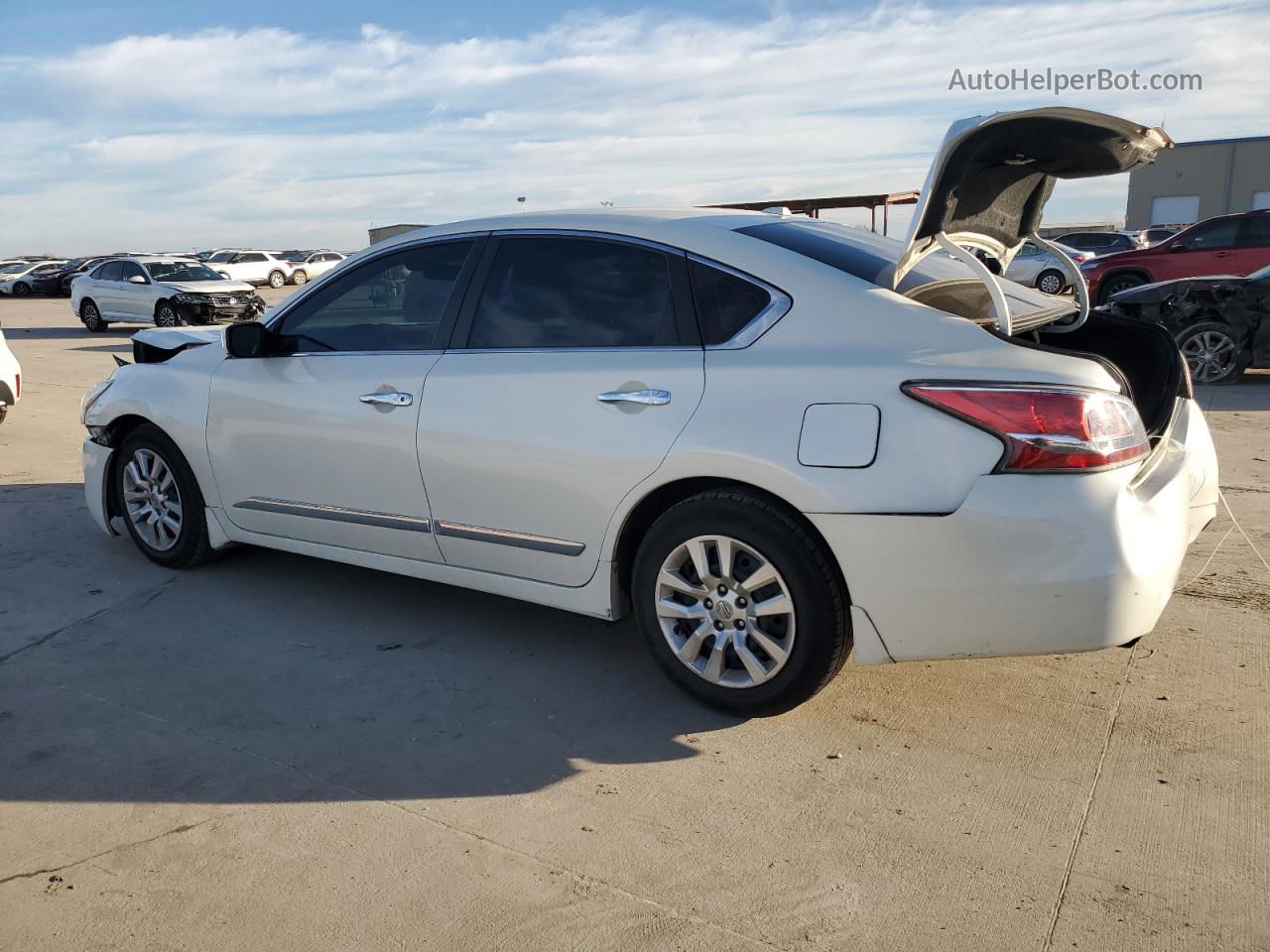 2015 Nissan Altima 2.5 White vin: 1N4AL3AP3FC202742