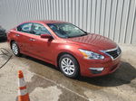 2015 Nissan Altima 2.5 Red vin: 1N4AL3AP3FC266702