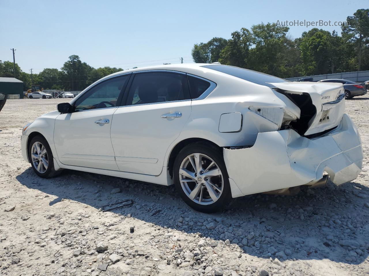 2015 Nissan Altima 2.5 White vin: 1N4AL3AP3FC274654