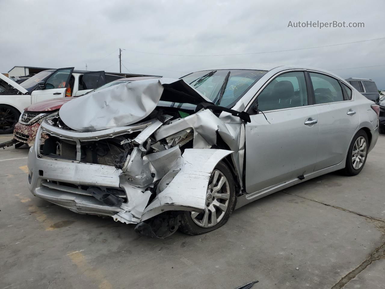 2015 Nissan Altima 2.5 Серебряный vin: 1N4AL3AP3FC455351