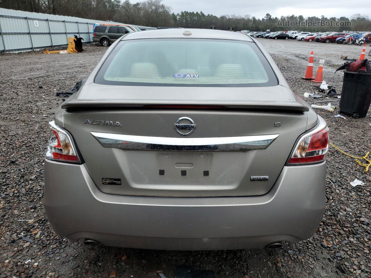 2015 Nissan Altima 2.5 Beige vin: 1N4AL3AP3FC456970