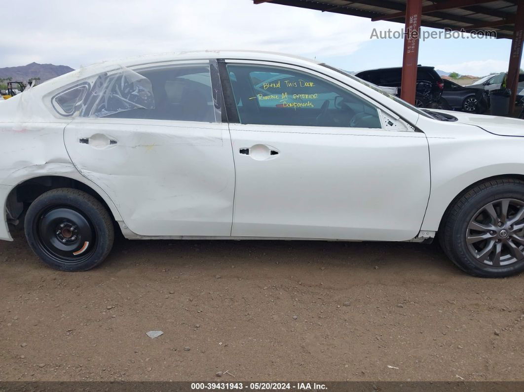 2015 Nissan Altima 2.5 S White vin: 1N4AL3AP3FC475406