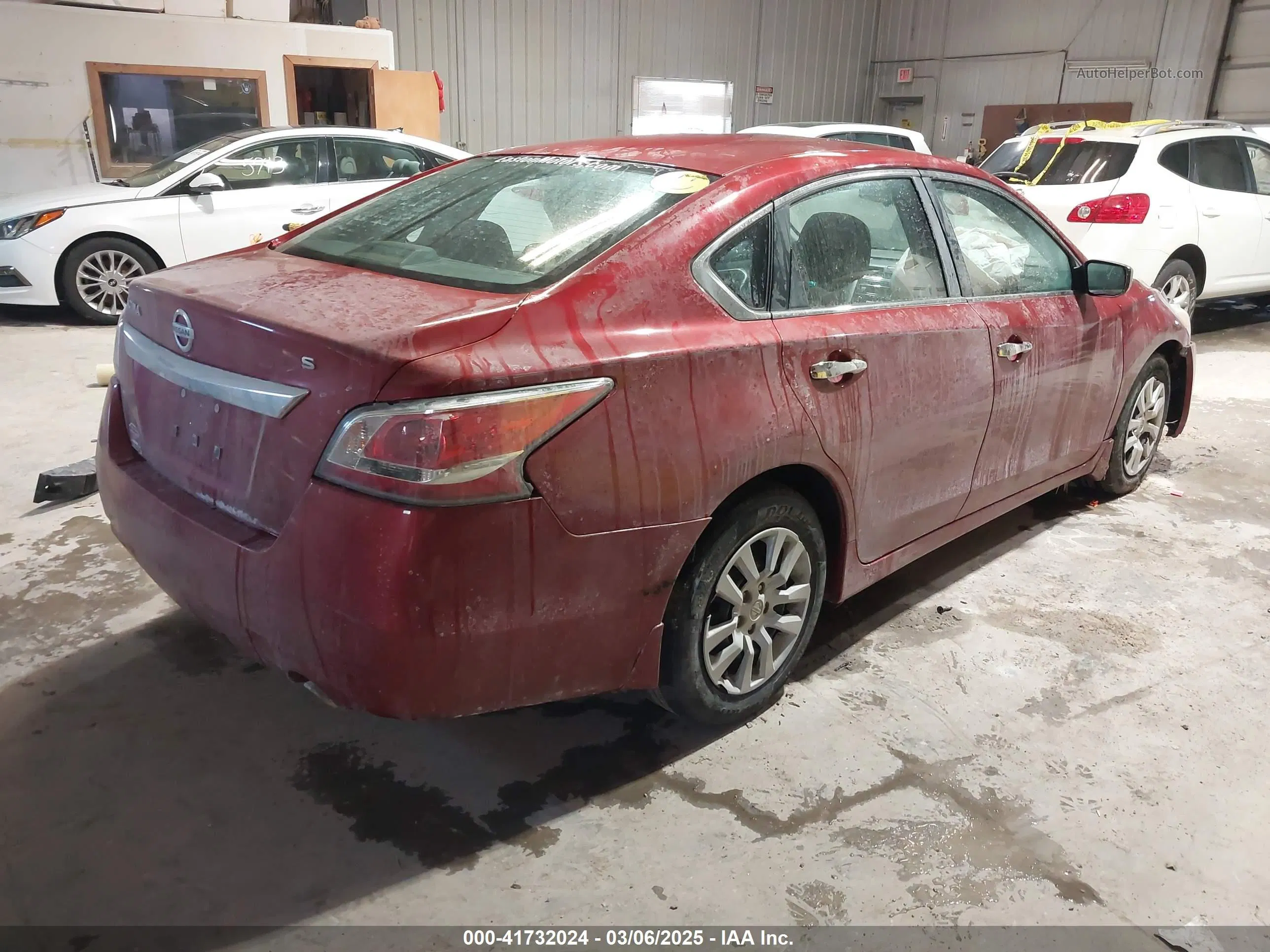 2015 Nissan Altima 2.5 S Red vin: 1N4AL3AP3FN882274