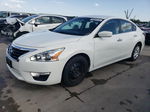 2015 Nissan Altima 2.5 White vin: 1N4AL3AP3FN886194