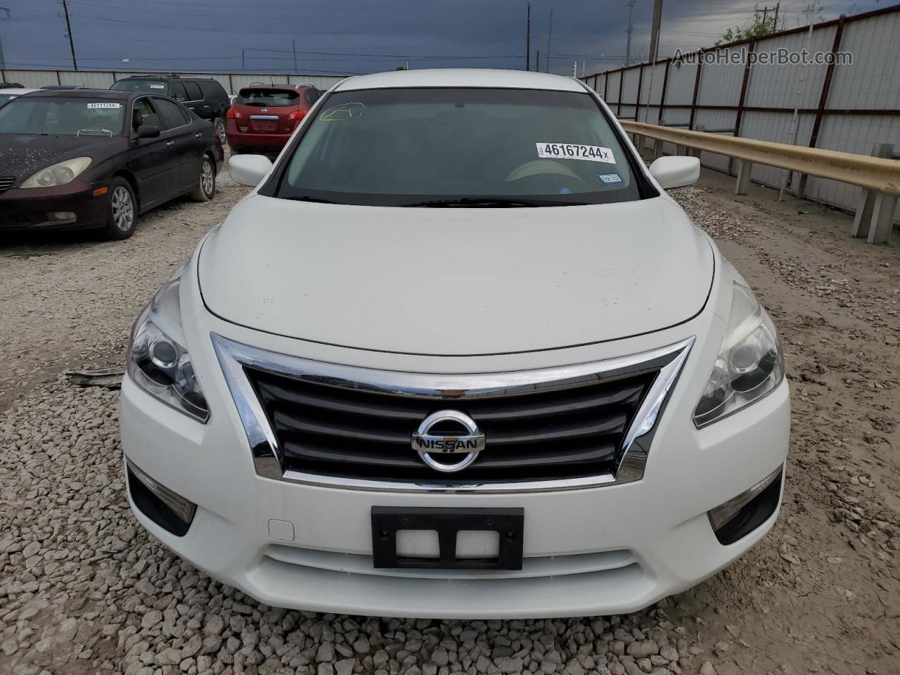 2015 Nissan Altima 2.5 White vin: 1N4AL3AP3FN905455