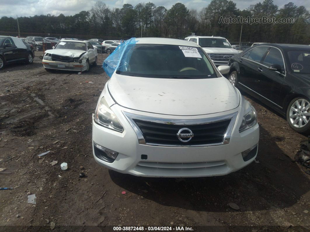 2015 Nissan Altima 2.5 S White vin: 1N4AL3AP3FN914009