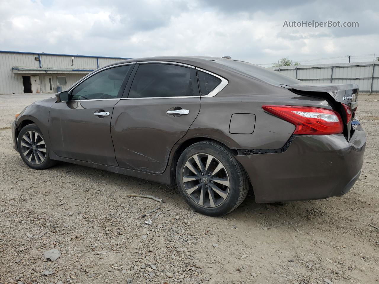 2017 Nissan Altima 2.5 Brown vin: 1N4AL3AP3HC113529