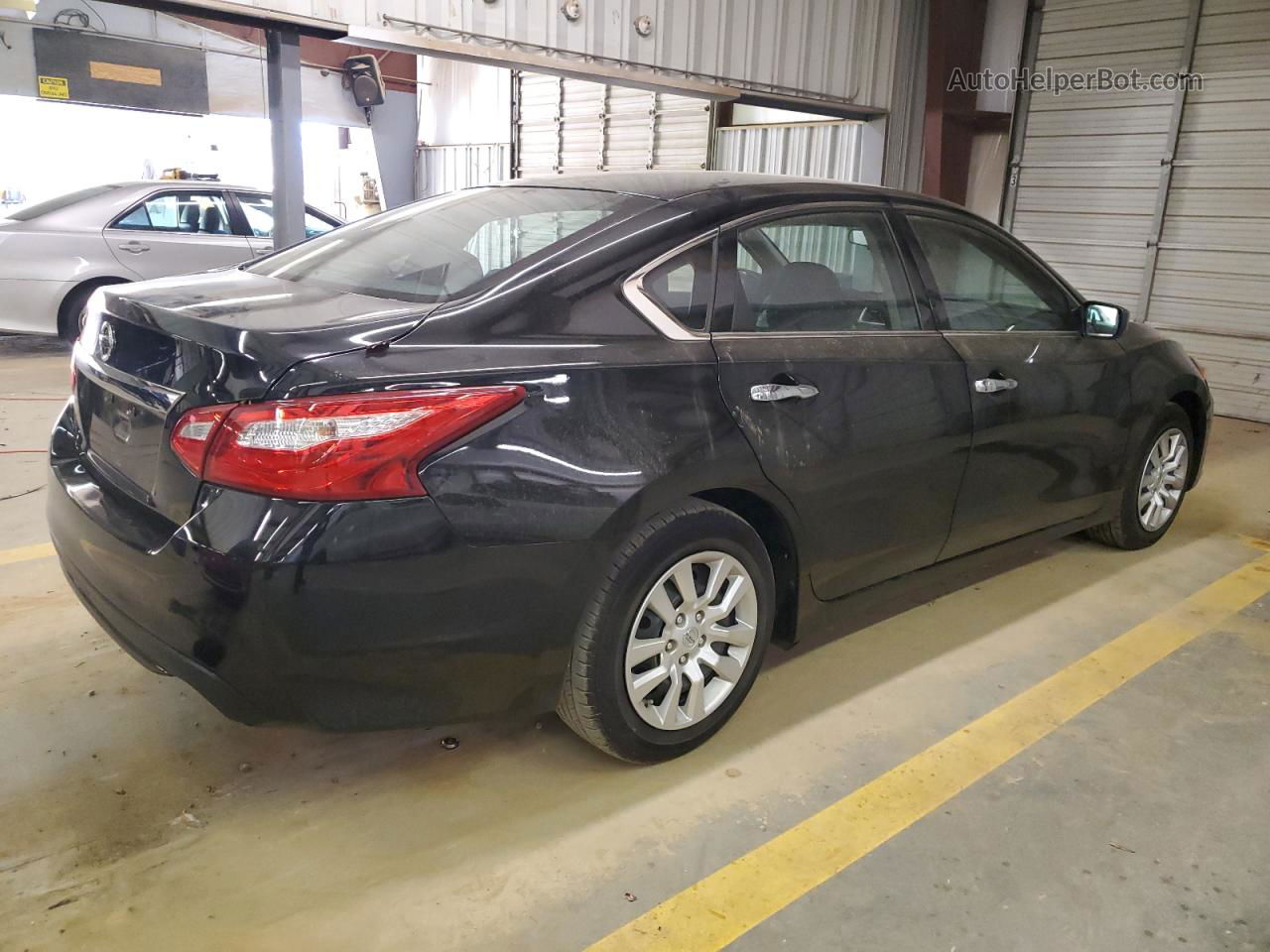 2017 Nissan Altima 2.5 Черный vin: 1N4AL3AP3HC146627