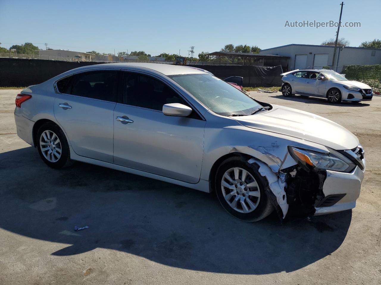 2017 Nissan Altima 2.5 Silver vin: 1N4AL3AP3HC194970