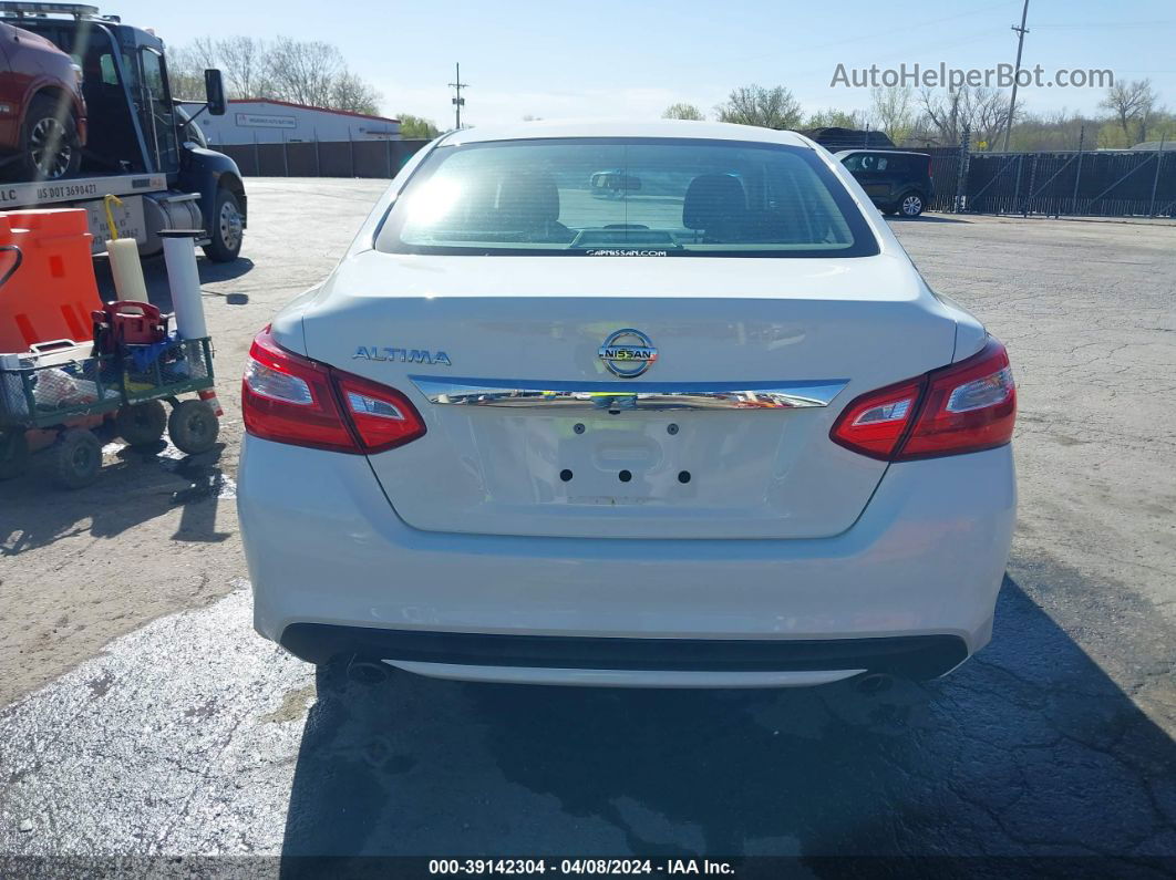 2017 Nissan Altima 2.5 S White vin: 1N4AL3AP3HC208527