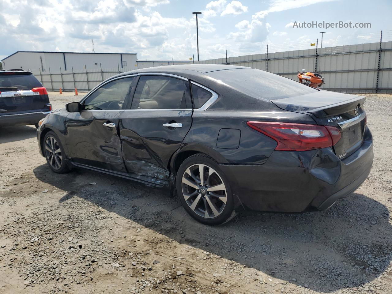 2017 Nissan Altima 2.5 Silver vin: 1N4AL3AP3HC480558