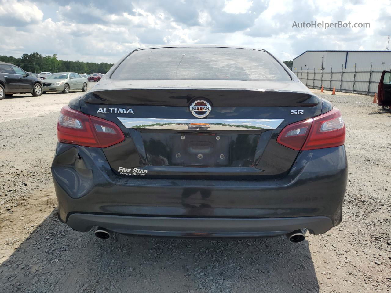 2017 Nissan Altima 2.5 Silver vin: 1N4AL3AP3HC480558