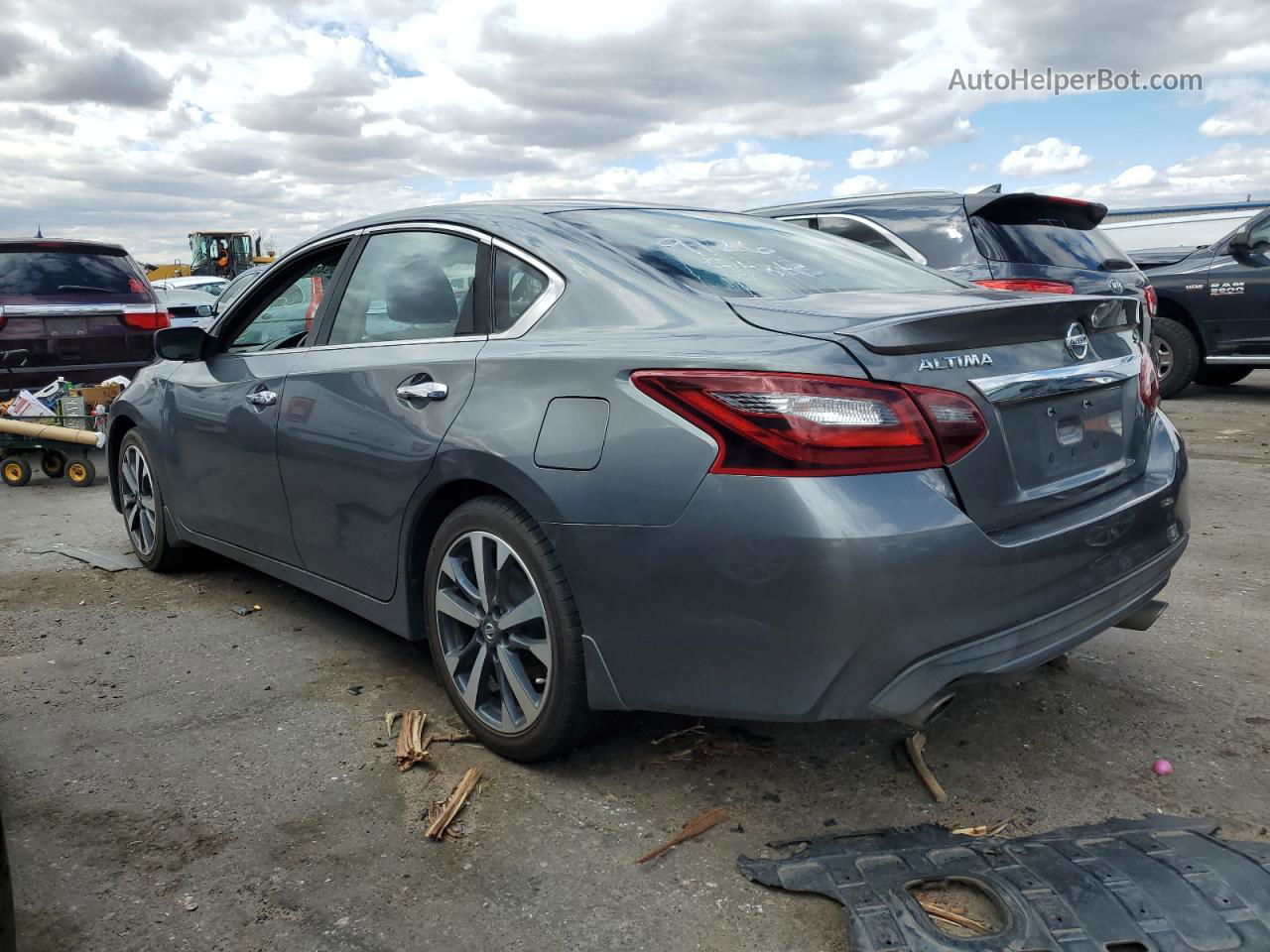 2017 Nissan Altima 2.5 Угольный vin: 1N4AL3AP3HC499126