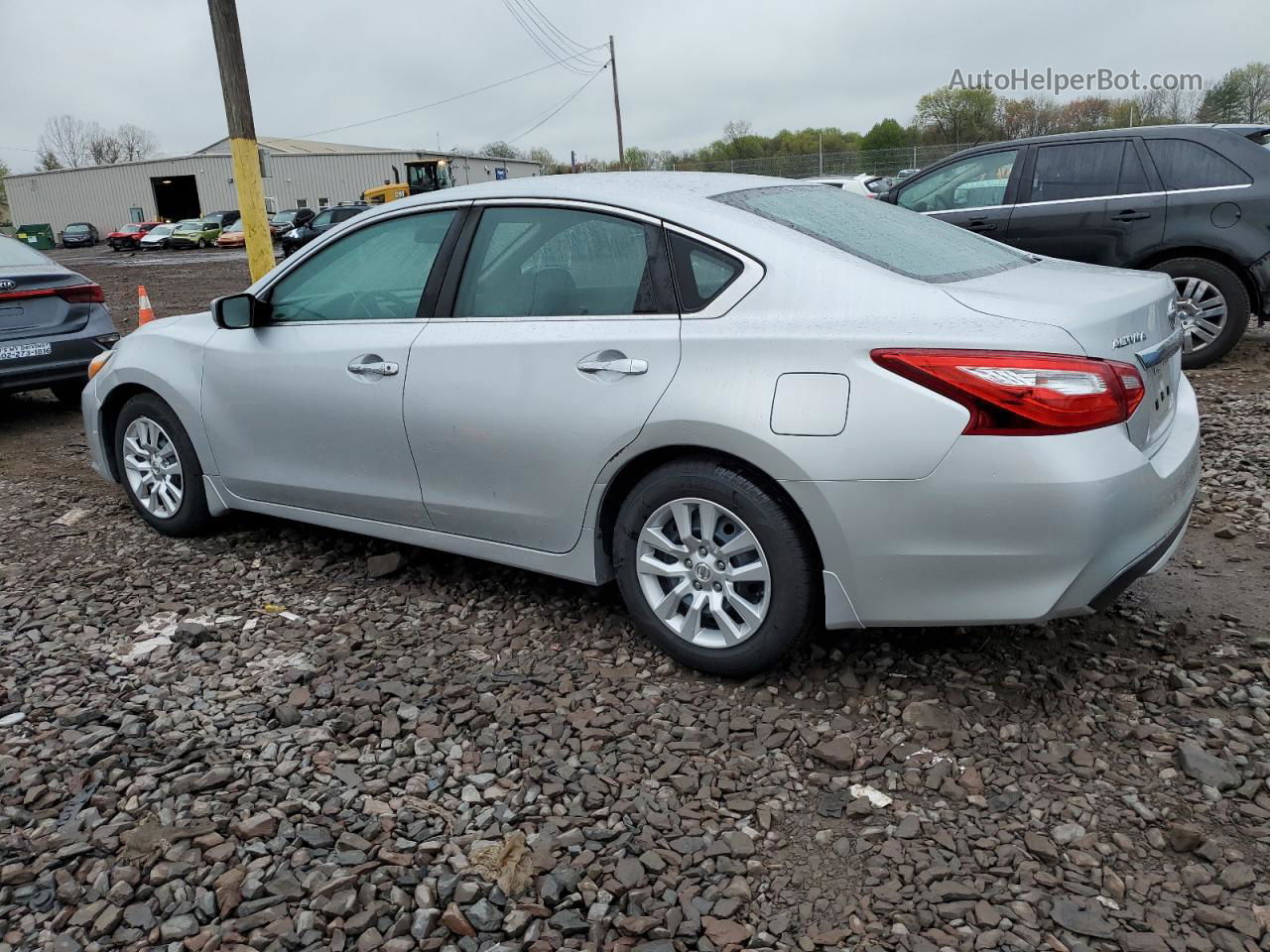 2017 Nissan Altima 2.5 Silver vin: 1N4AL3AP3HN302668