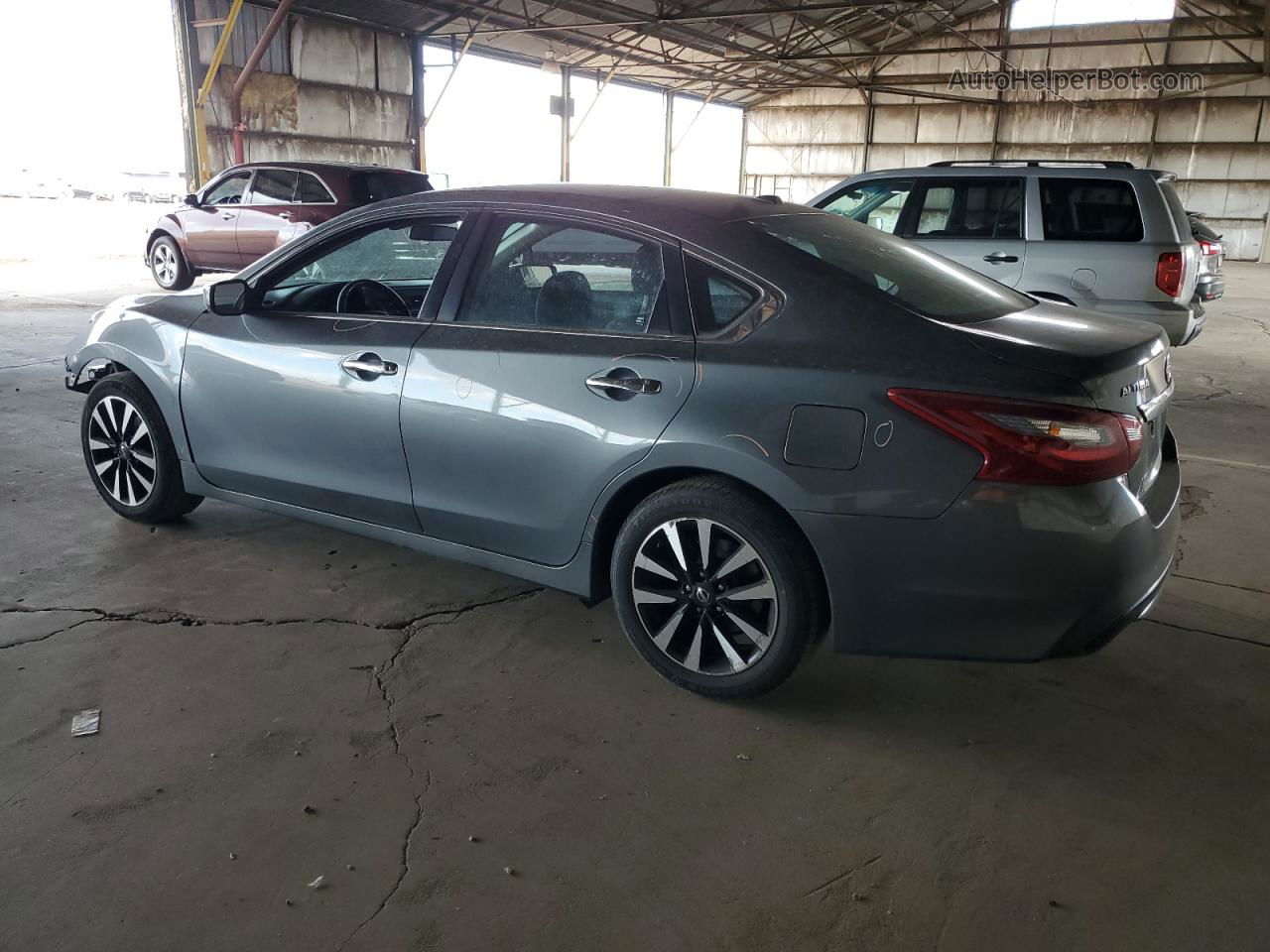 2018 Nissan Altima 2.5 Серый vin: 1N4AL3AP3JC130949