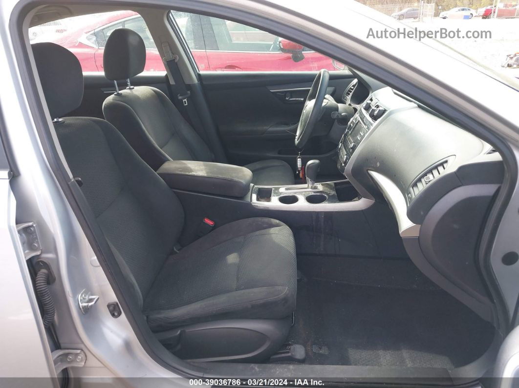 2014 Nissan Altima 2.5 S Серебряный vin: 1N4AL3AP4EC154487