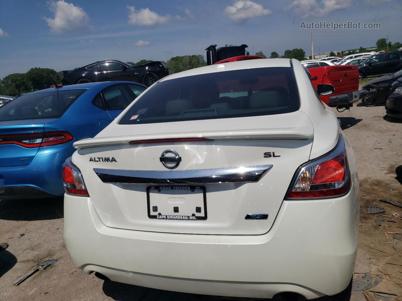 2014 Nissan Altima 2.5 White vin: 1N4AL3AP4EC409705