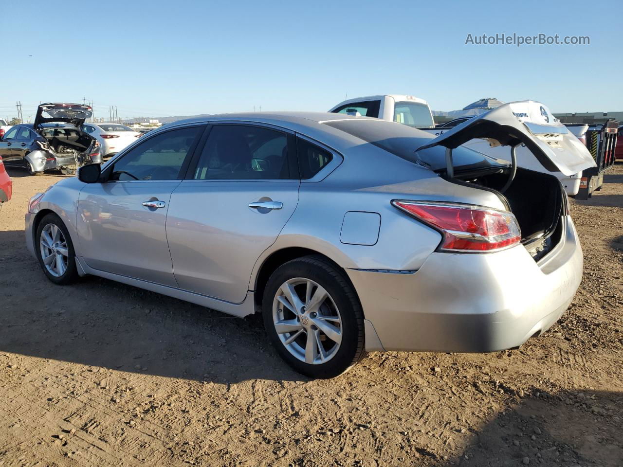 2014 Nissan Altima 2.5 Silver vin: 1N4AL3AP4EN228334