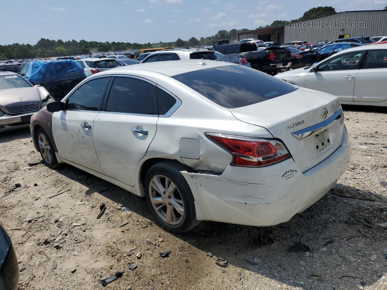 2015 Nissan Altima 2.5 White vin: 1N4AL3AP4FC165099