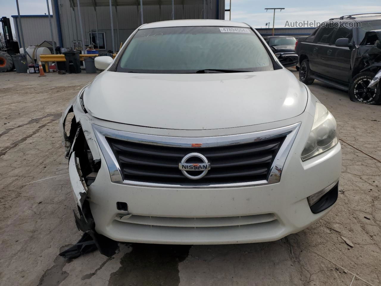 2015 Nissan Altima 2.5 Белый vin: 1N4AL3AP4FC242991