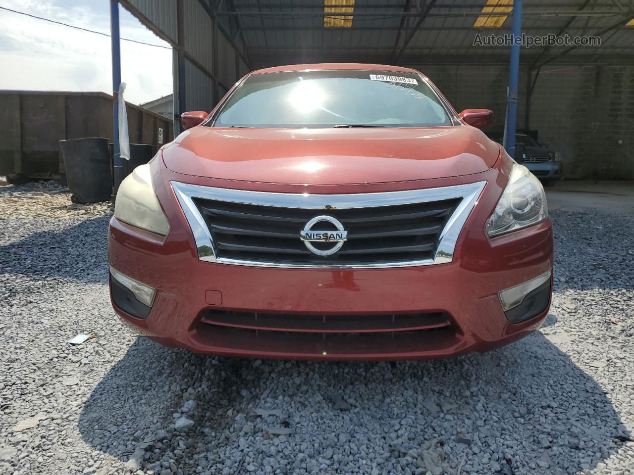 2015 Nissan Altima 2.5 Red vin: 1N4AL3AP4FC419586