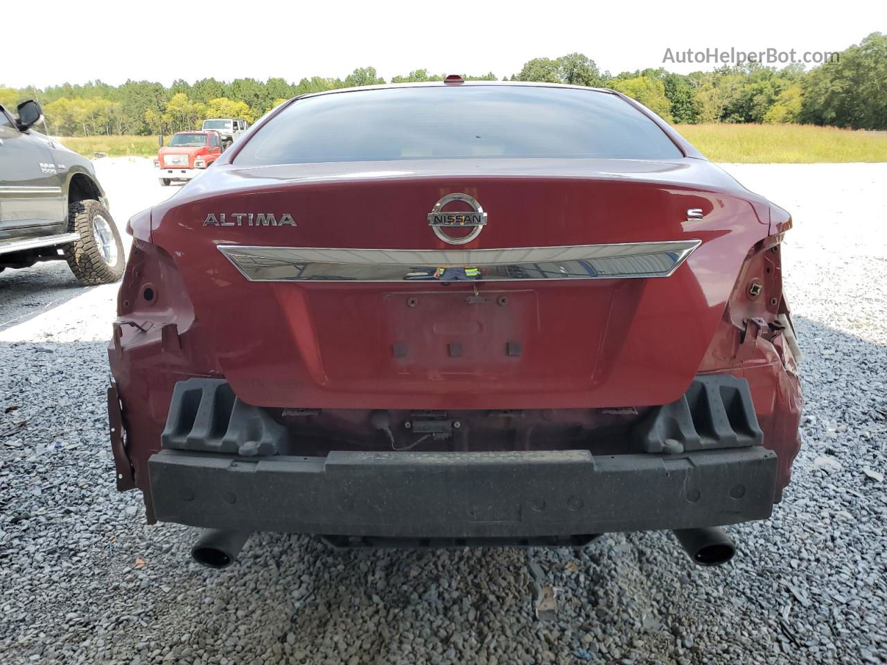 2015 Nissan Altima 2.5 Red vin: 1N4AL3AP4FC419586