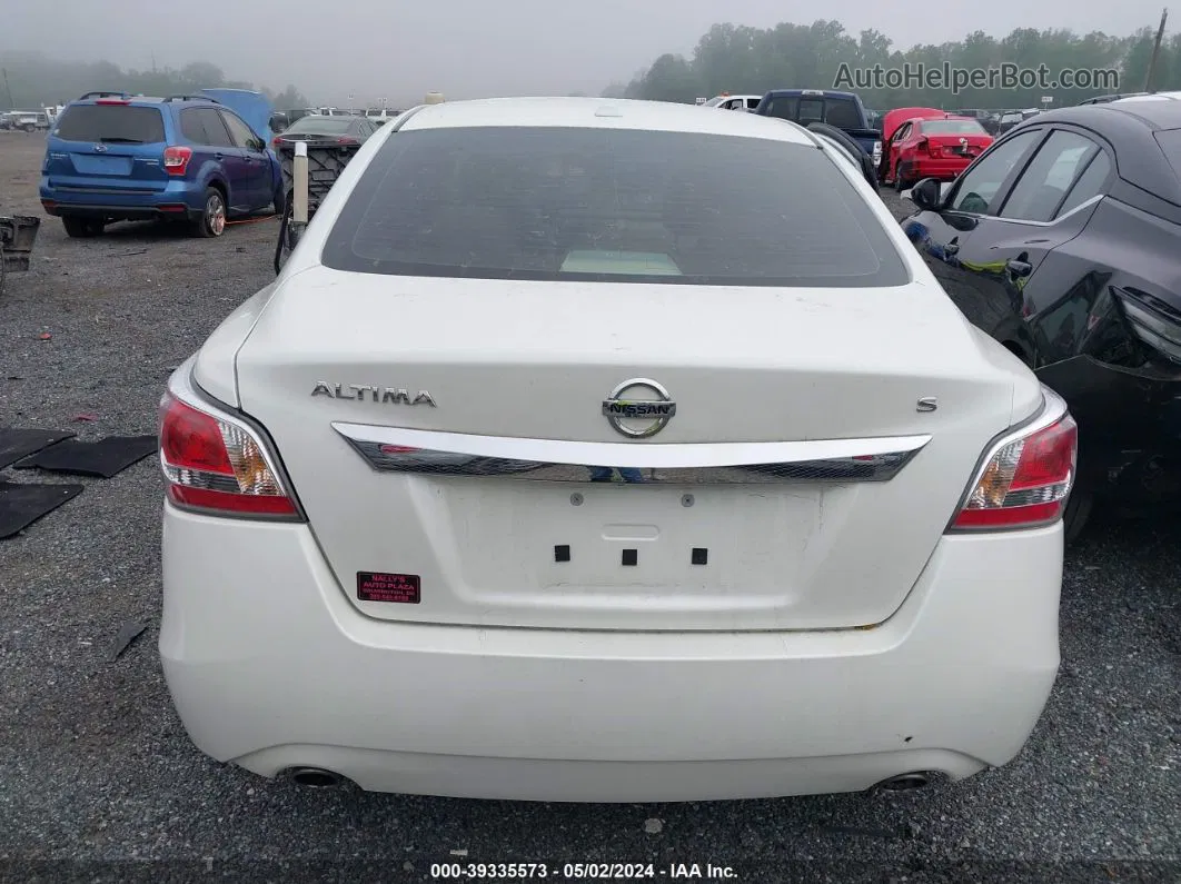 2015 Nissan Altima 2.5 S White vin: 1N4AL3AP4FC446979