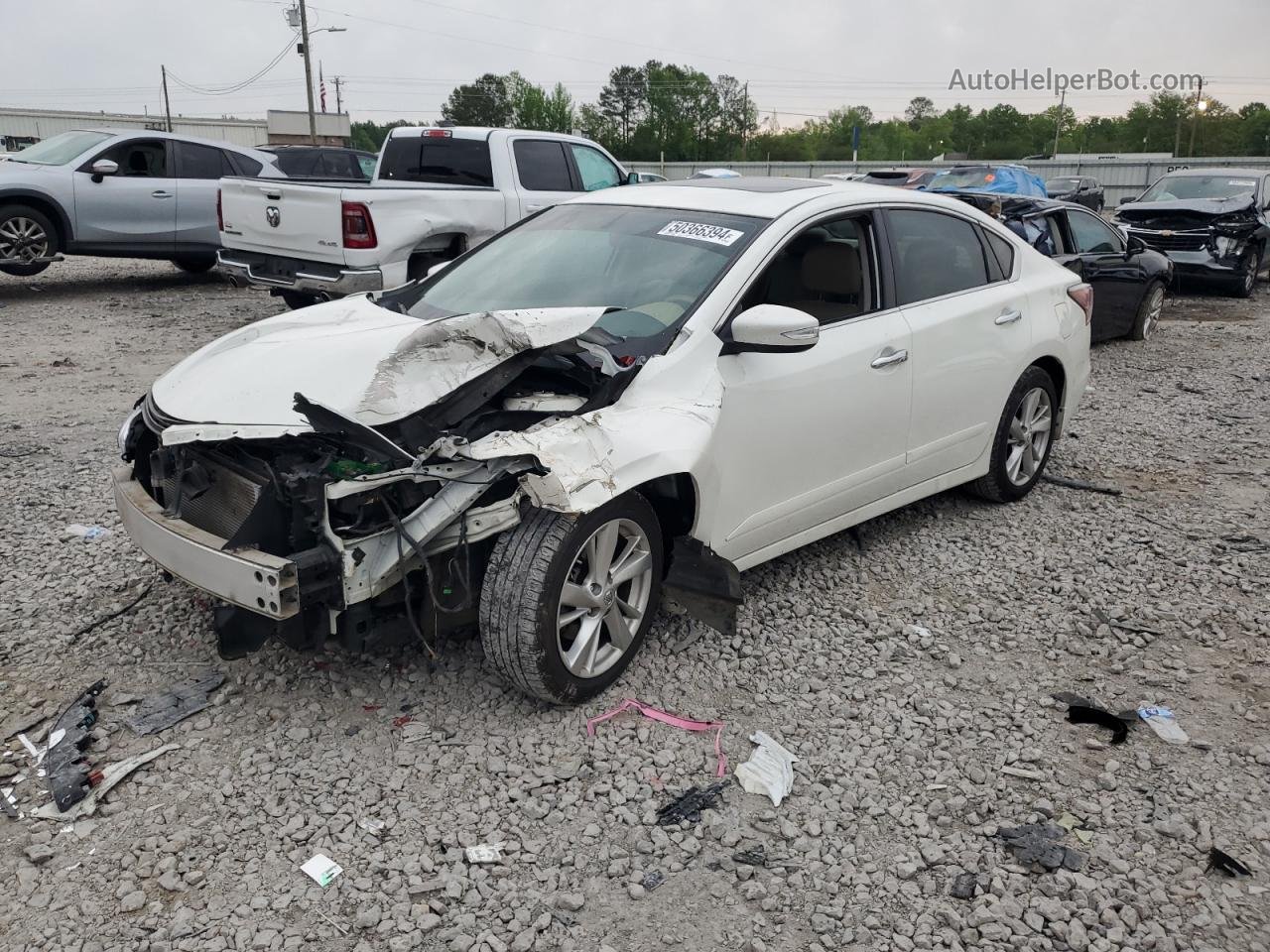 2015 Nissan Altima 2.5 White vin: 1N4AL3AP4FN404462