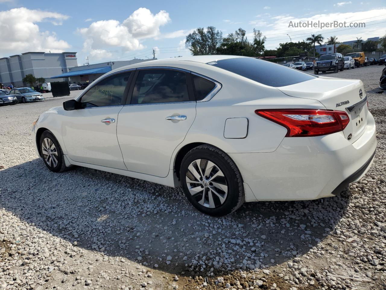 2017 Nissan Altima 2.5 White vin: 1N4AL3AP4HN323383