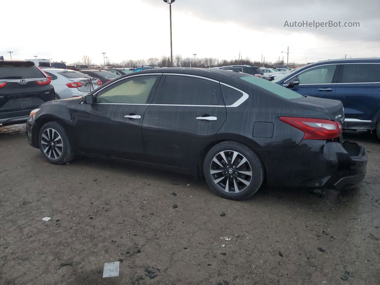 2018 Nissan Altima 2.5 Black vin: 1N4AL3AP4JC213631