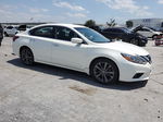 2018 Nissan Altima 2.5 White vin: 1N4AL3AP4JC480171