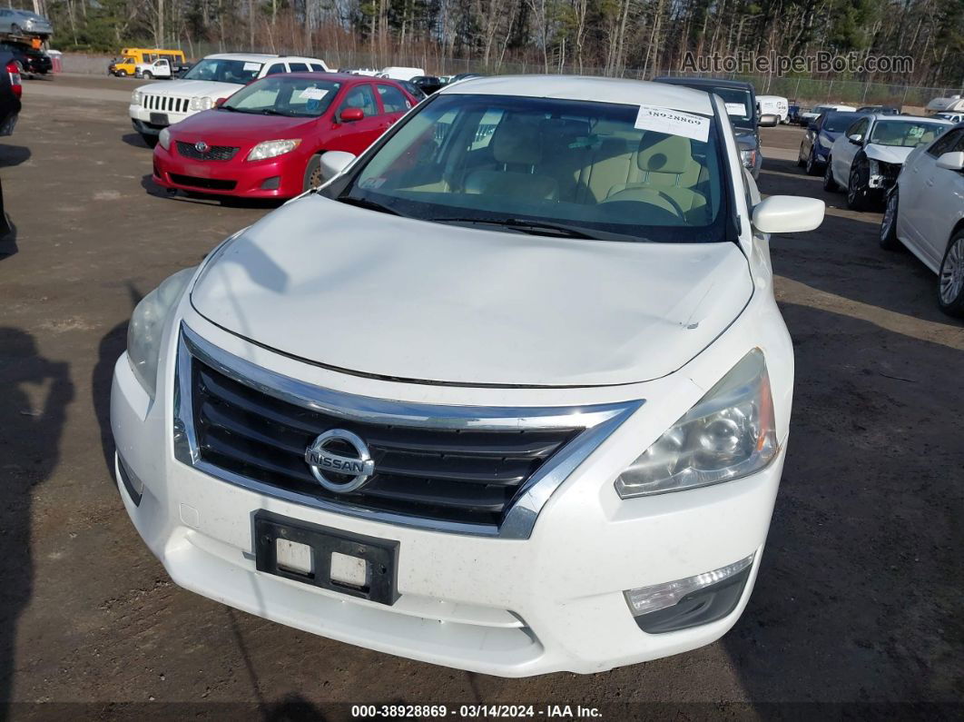 2014 Nissan Altima 2.5 Sv White vin: 1N4AL3AP5EC268269