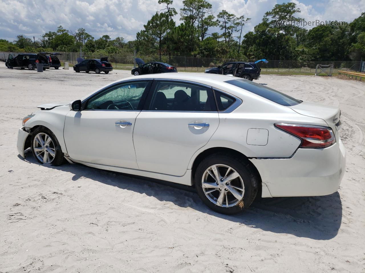 2014 Nissan Altima 2.5 White vin: 1N4AL3AP5EC295908