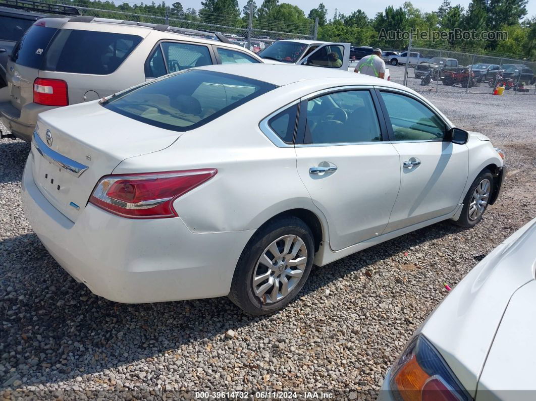 2014 Nissan Altima 2.5 S White vin: 1N4AL3AP5EN221229