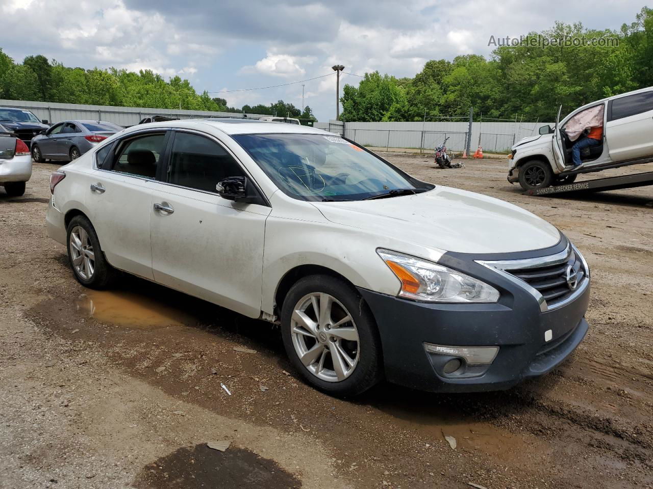 2014 Nissan Altima 2.5 White vin: 1N4AL3AP5EN334484