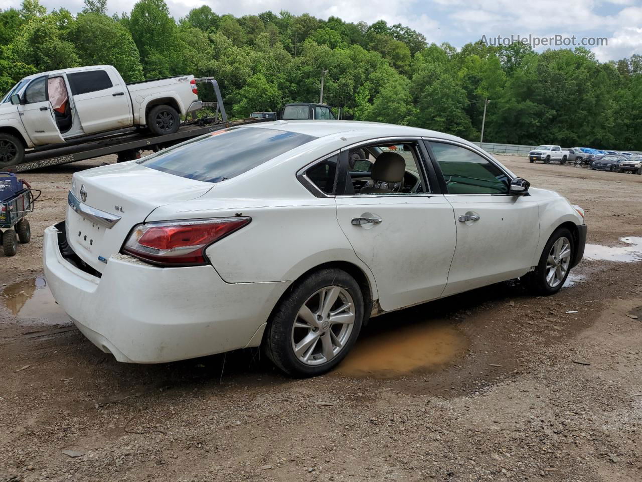 2014 Nissan Altima 2.5 White vin: 1N4AL3AP5EN334484