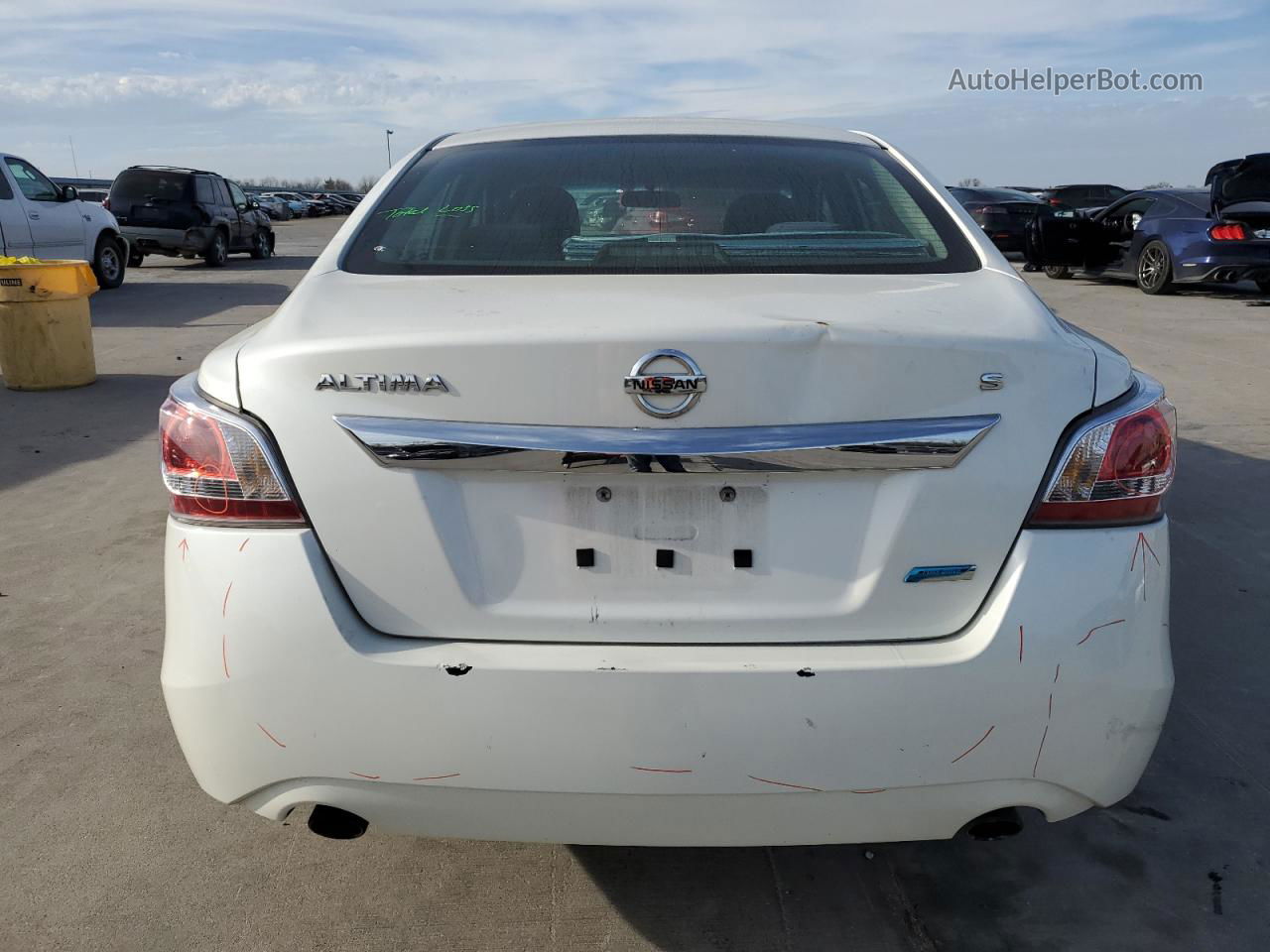 2014 Nissan Altima 2.5 White vin: 1N4AL3AP5EN348837