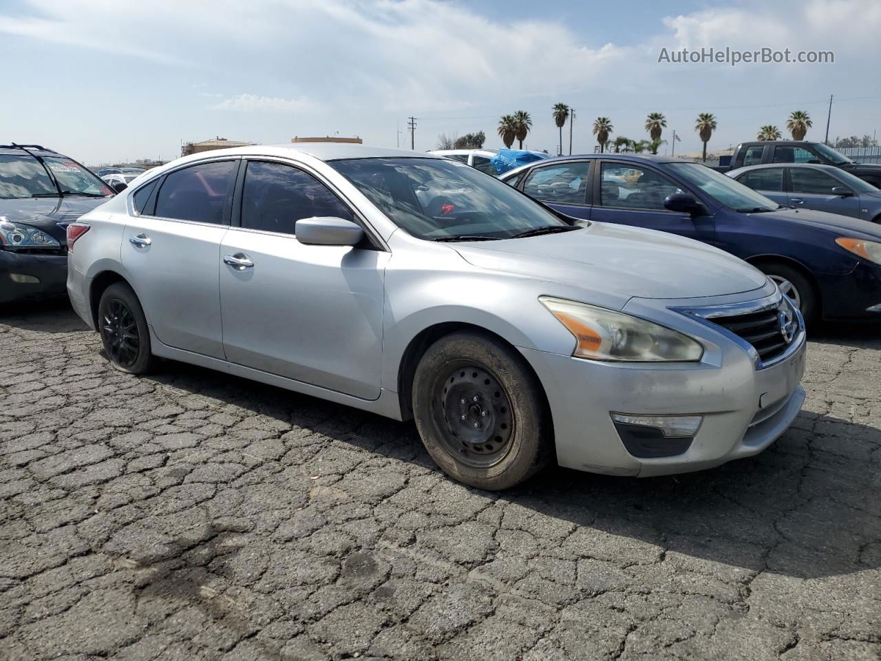 2014 Nissan Altima 2.5 Серебряный vin: 1N4AL3AP5EN378789