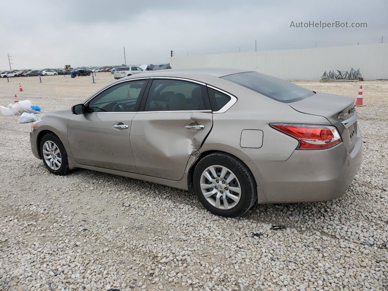 2014 Nissan Altima 2.5 Желто-коричневый vin: 1N4AL3AP5EN380901